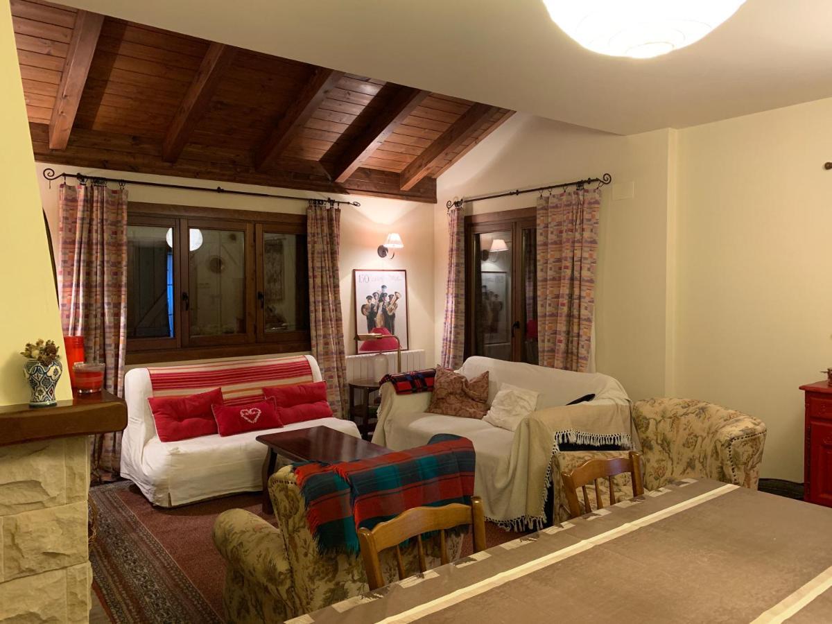 Chalet En El Pirineo De Aragon Neril Eksteriør bilde
