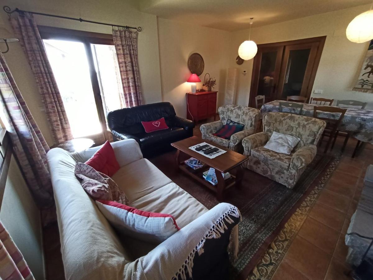 Chalet En El Pirineo De Aragon Neril Eksteriør bilde