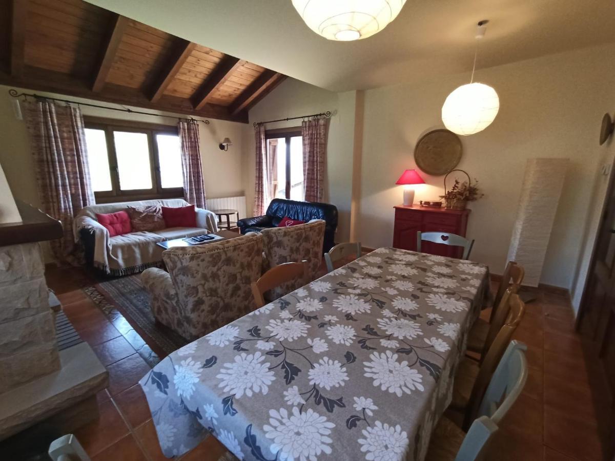 Chalet En El Pirineo De Aragon Neril Eksteriør bilde